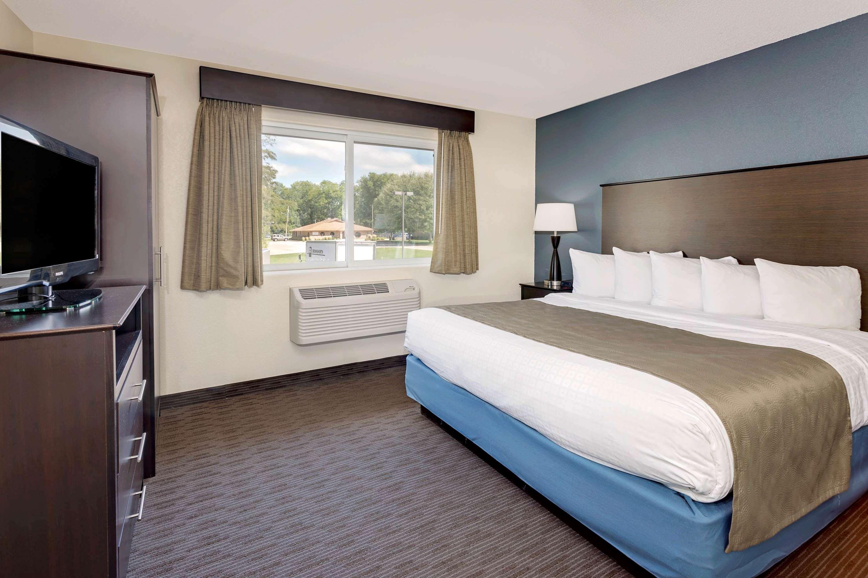 Hotel Baymont By Wyndham