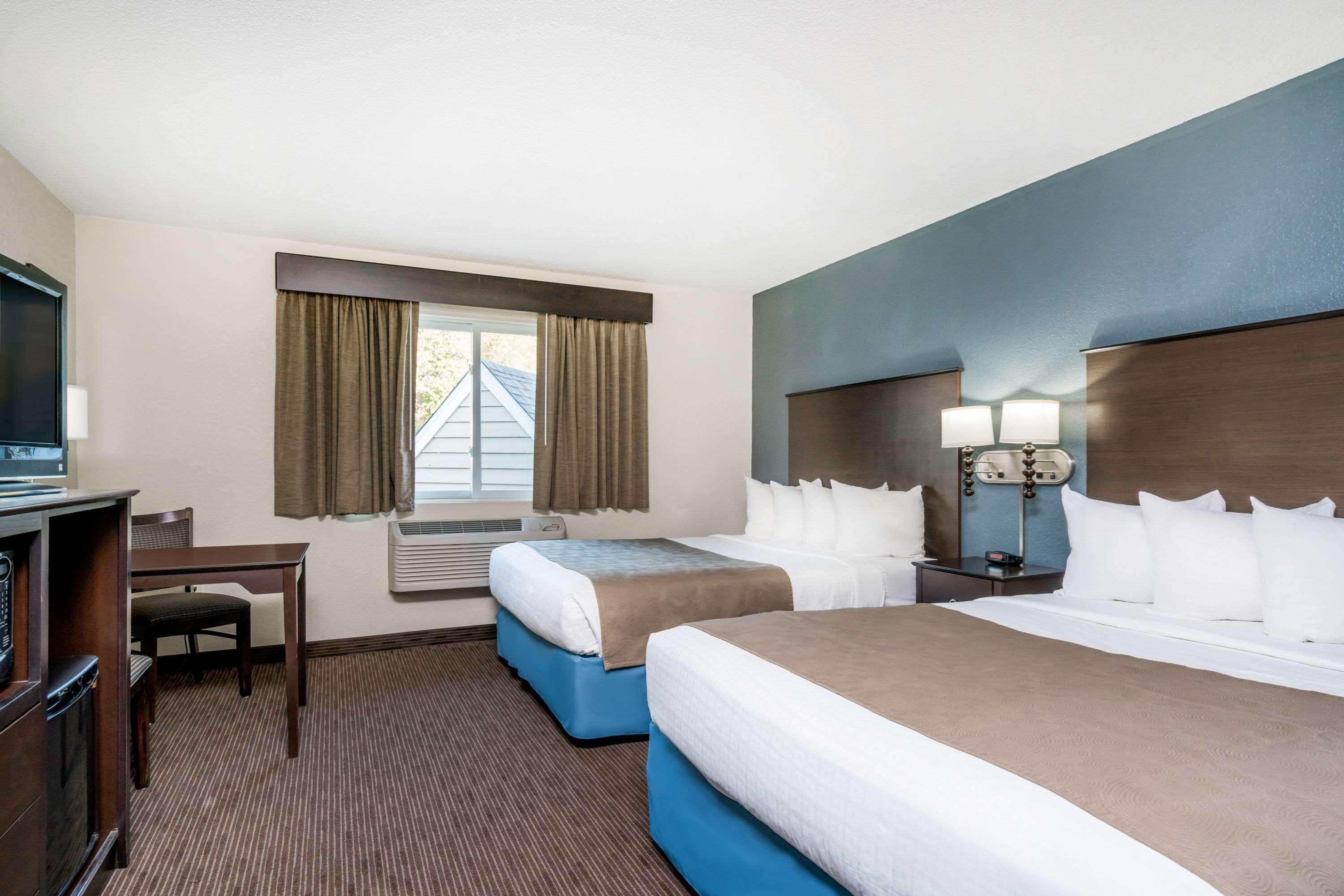 Hotel Baymont By Wyndham 3*